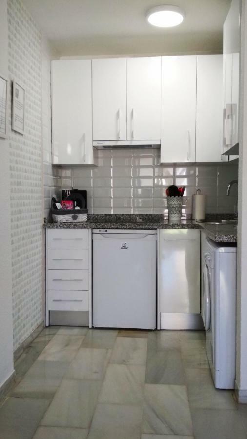 דירות בנאלמדנה Pueblo Blanco מראה חיצוני תמונה